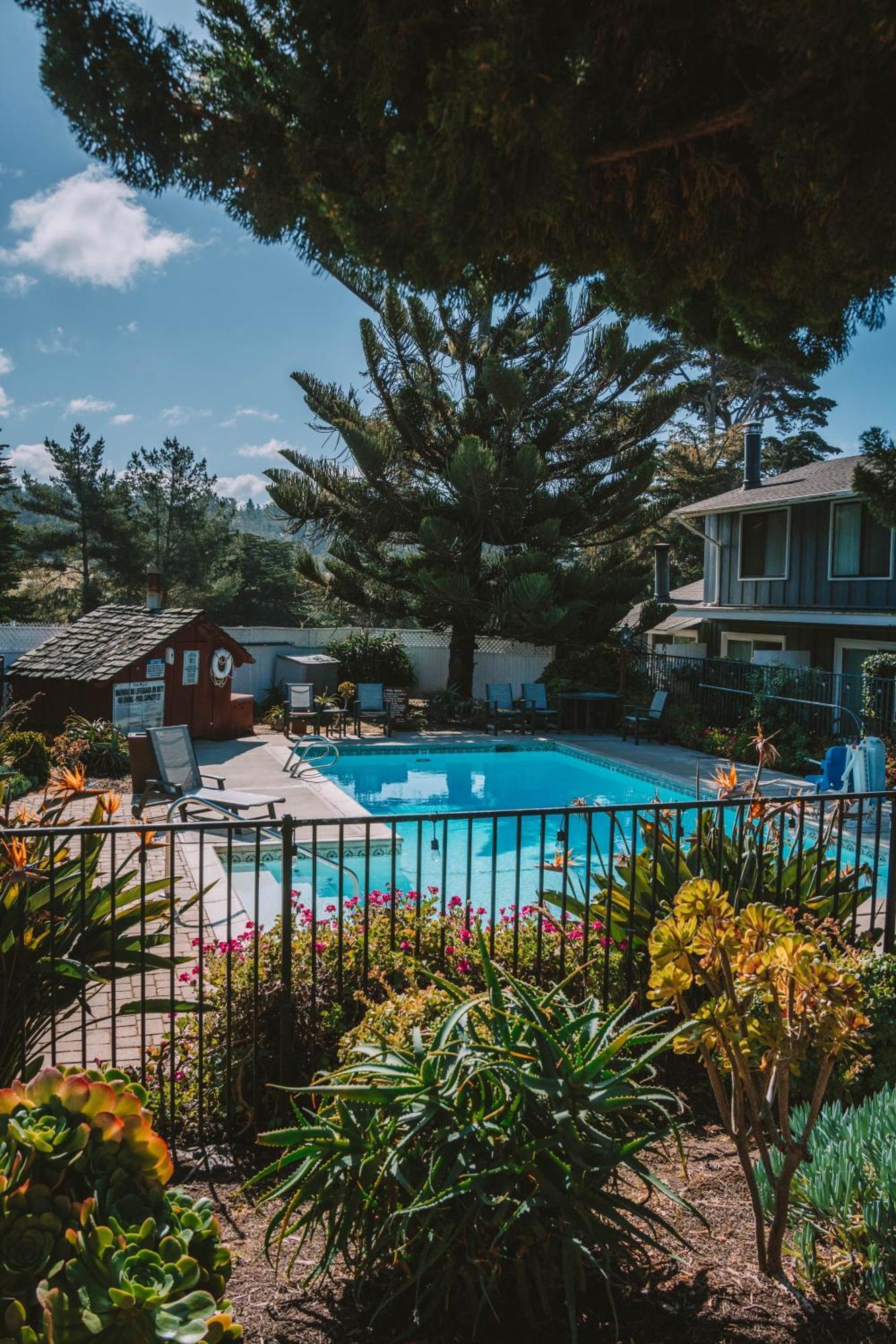 Oceanpoint Ranch Hotel Камбрия Екстериор снимка